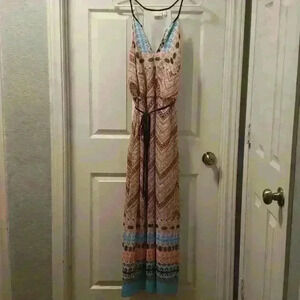 Bisou bisou sz 8 maxi dress